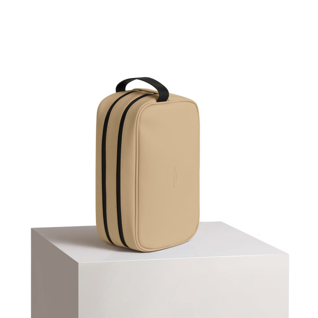 Gaston Luga Spl&auml;sh Toiletry Double Zipped Bag - Latte
