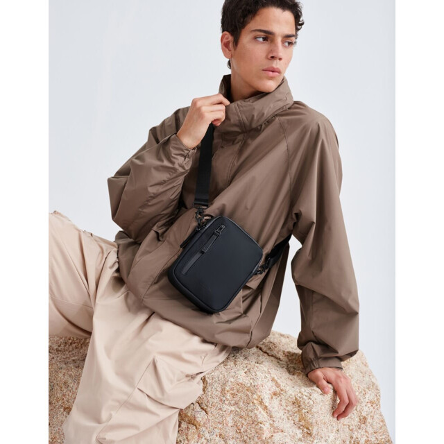 Gaston Luga Dash Vertı Crossbody &Ccedil;anta - Siyah