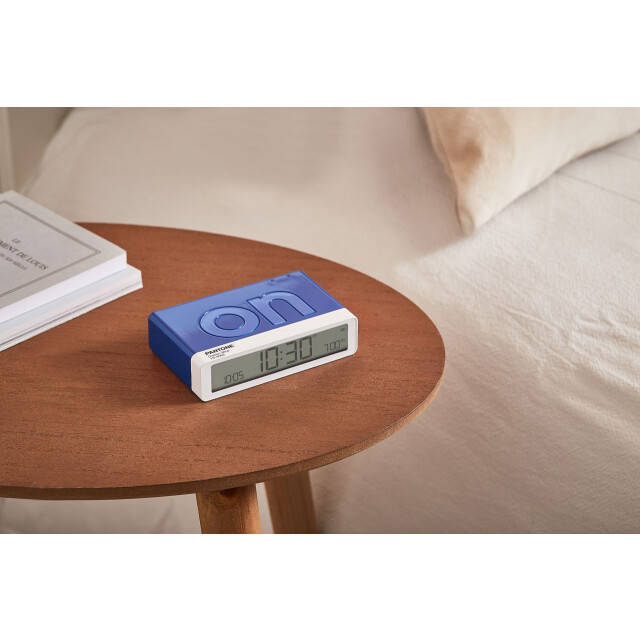 Lexon x Pantone Flip Klasik Şarj Edilebilir Alarm Saat Mavi