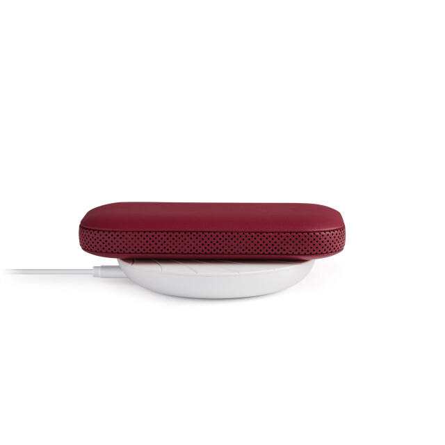 Lexon Powersound Deri Kablosuz  Şarj Cihazı ve Bluetooth Hoparlör Kırmızı