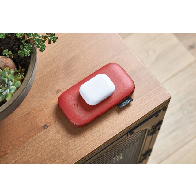 Lexon Powersound Deri Kablosuz  Şarj Cihazı ve Bluetooth Hoparlör Kırmızı
