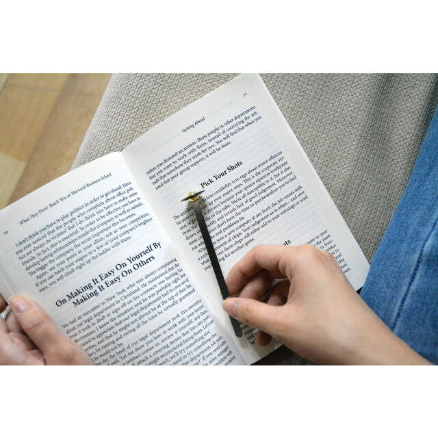 Metalmorphose Sat&uuml;rn Kitap Ayracı