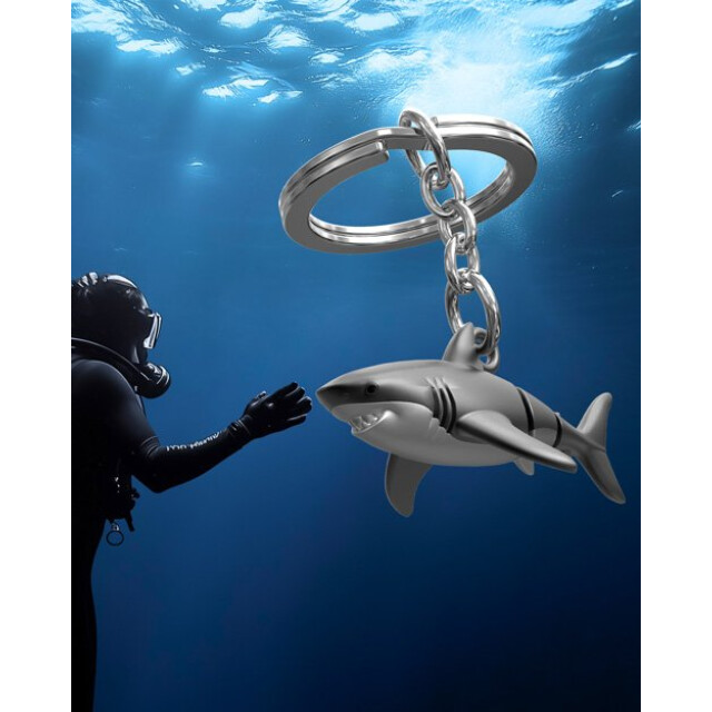Metalmorphose Moving Shark Anahtarlık